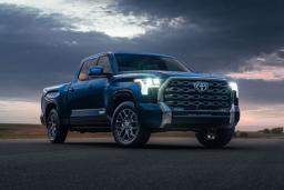2022 Toyota Tundra Limited Front Right in Blue